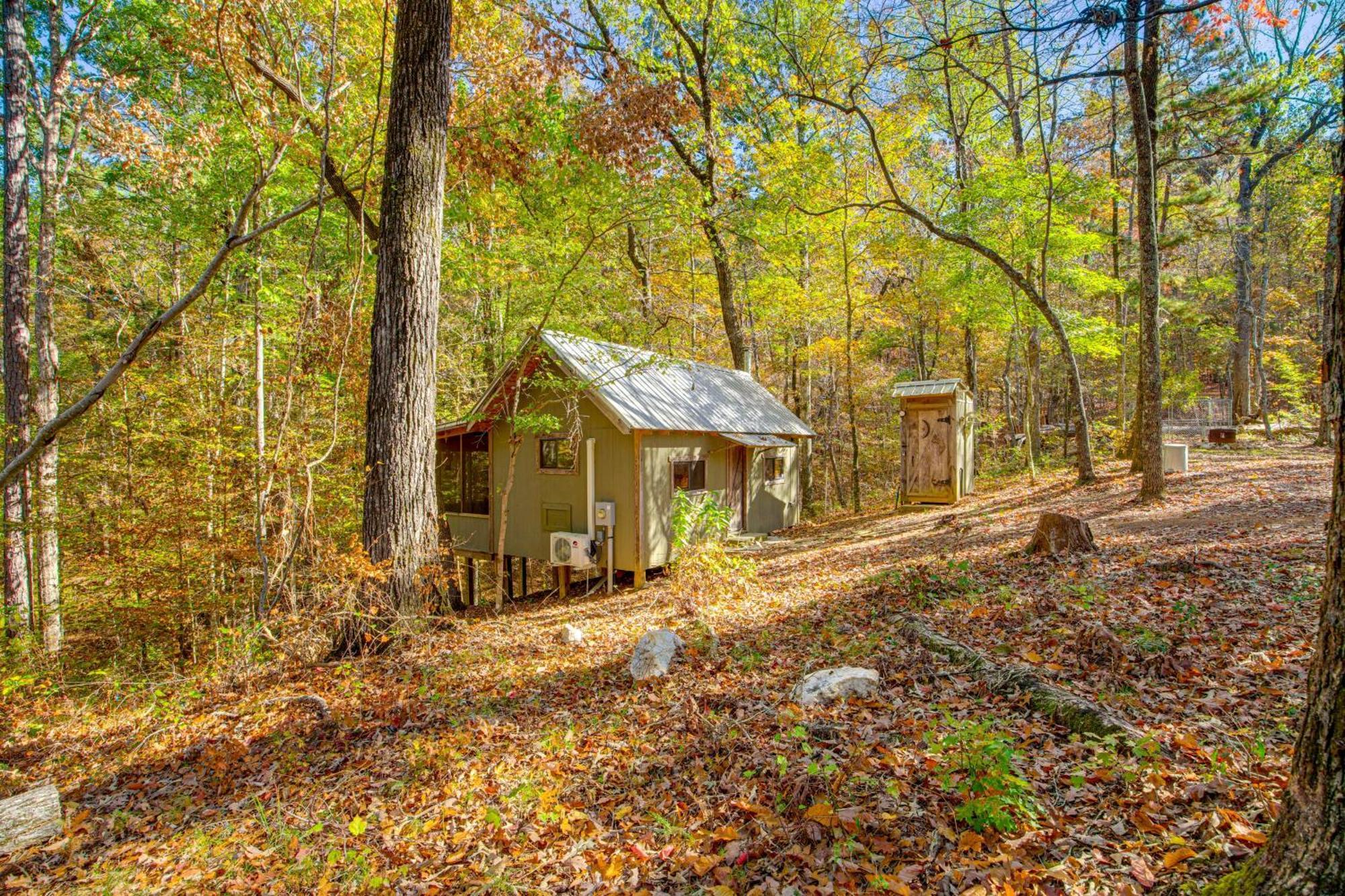Secluded Tallassee Cabin With Fire Pit And Porch! Экстерьер фото